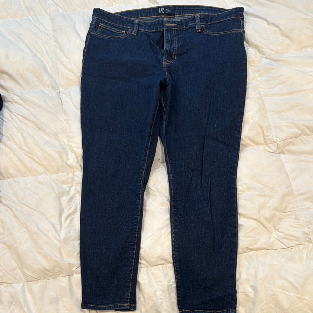 GAP Women's Deep Indigo Skinny Jeans